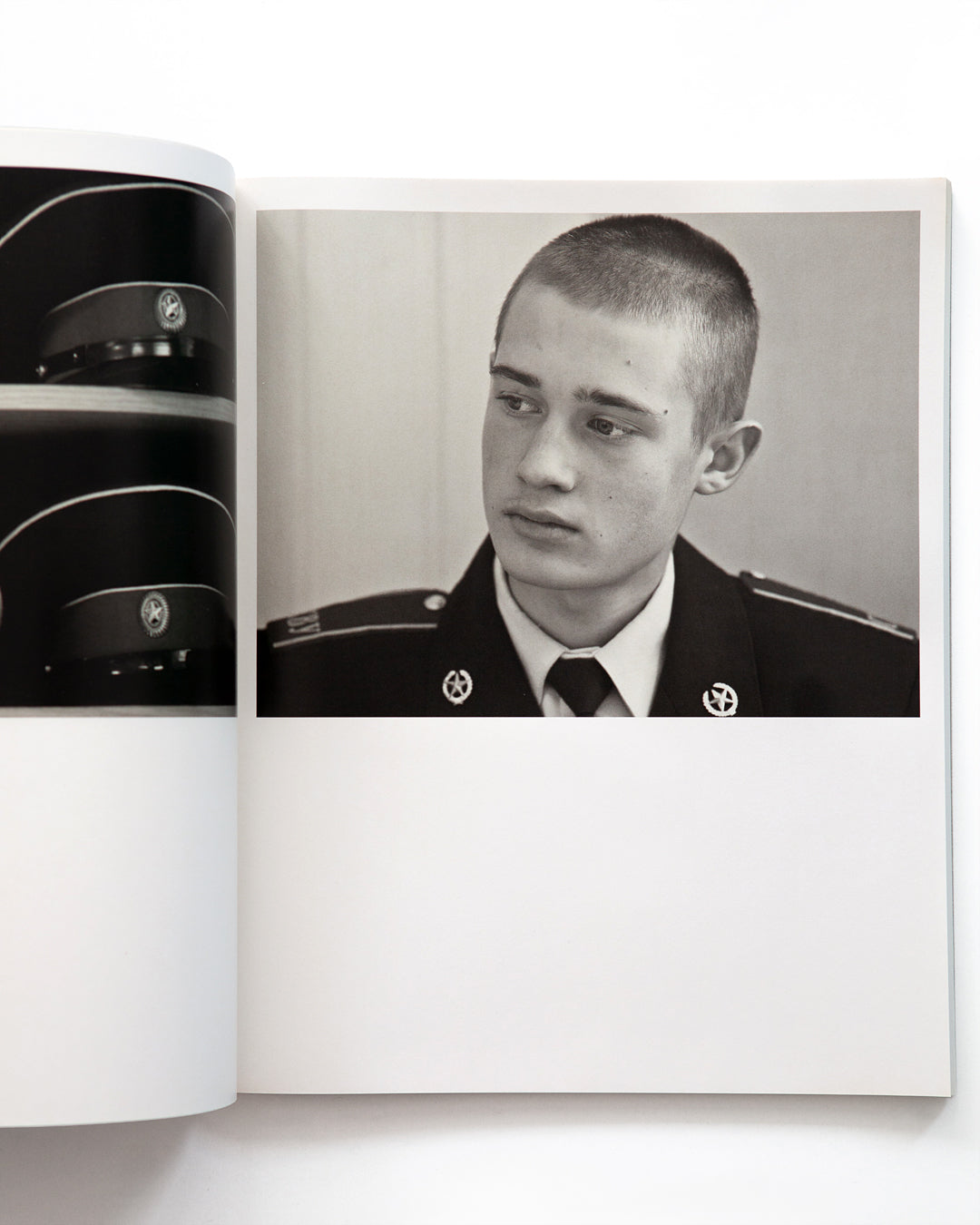 Hedi Slimane - Anthology of a Decade, DE RU