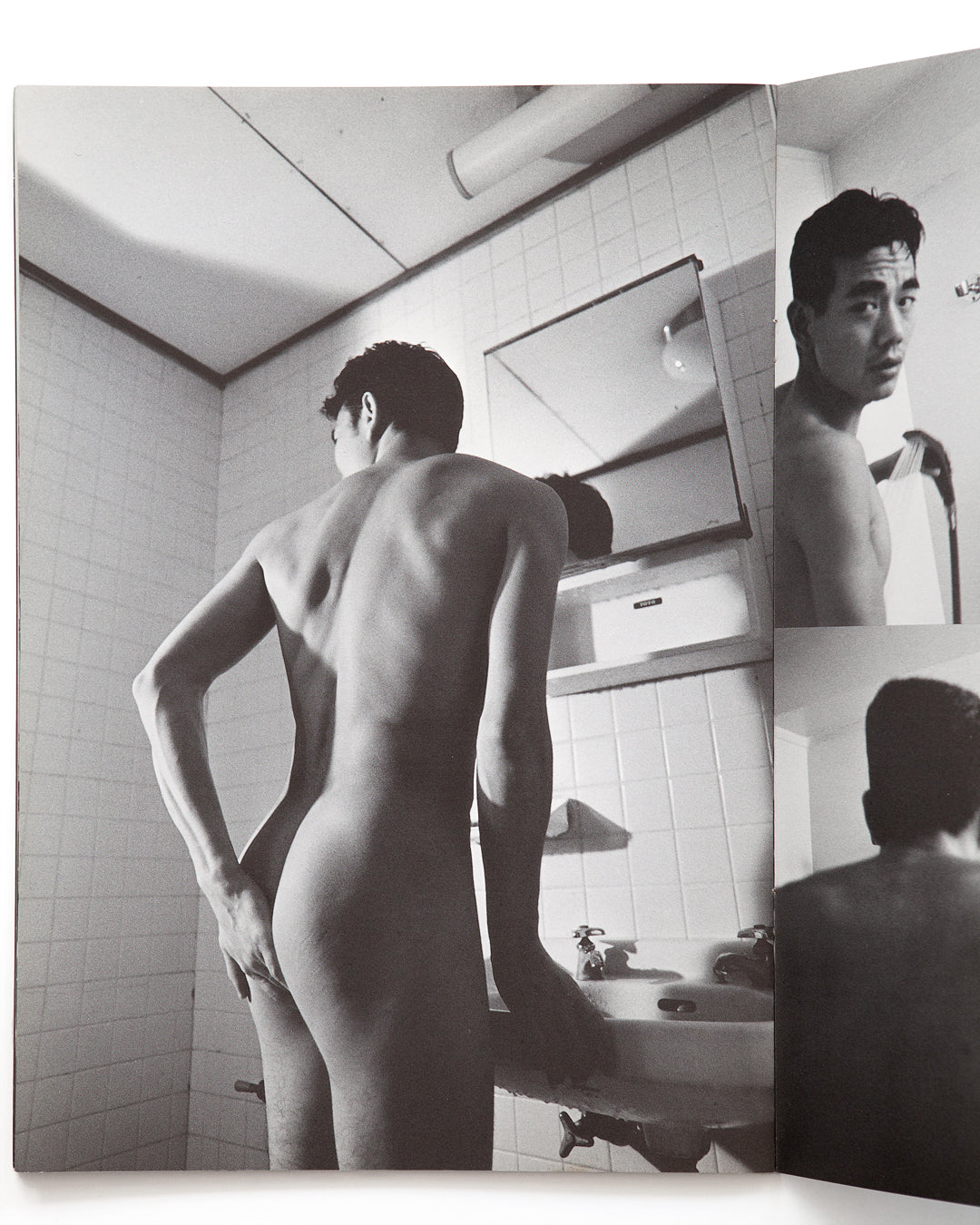 [Signed]Sakiko Nomura - Naked Room (Hadaka no heya)