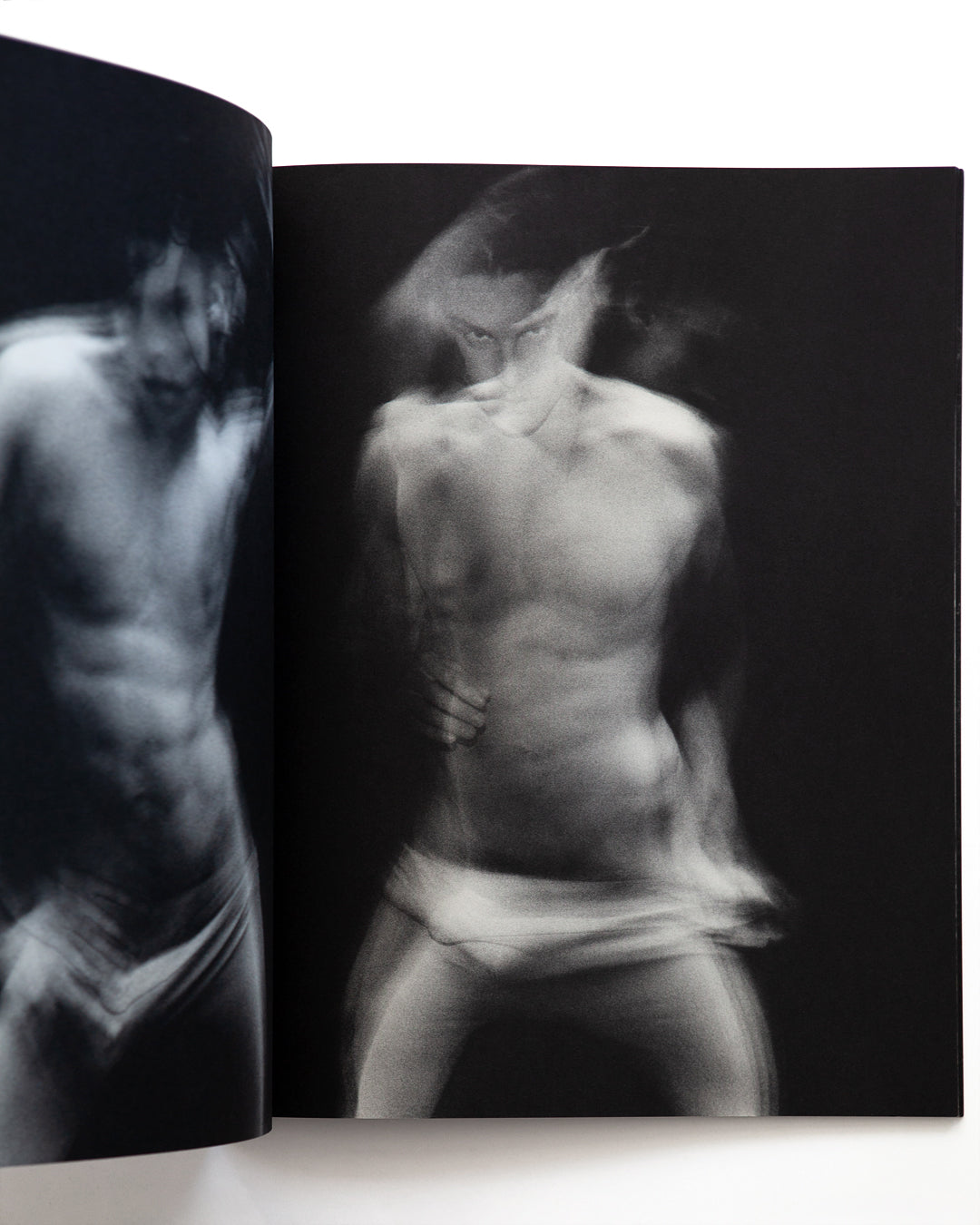 Karl Lagerfeld - The Beauty of Violence