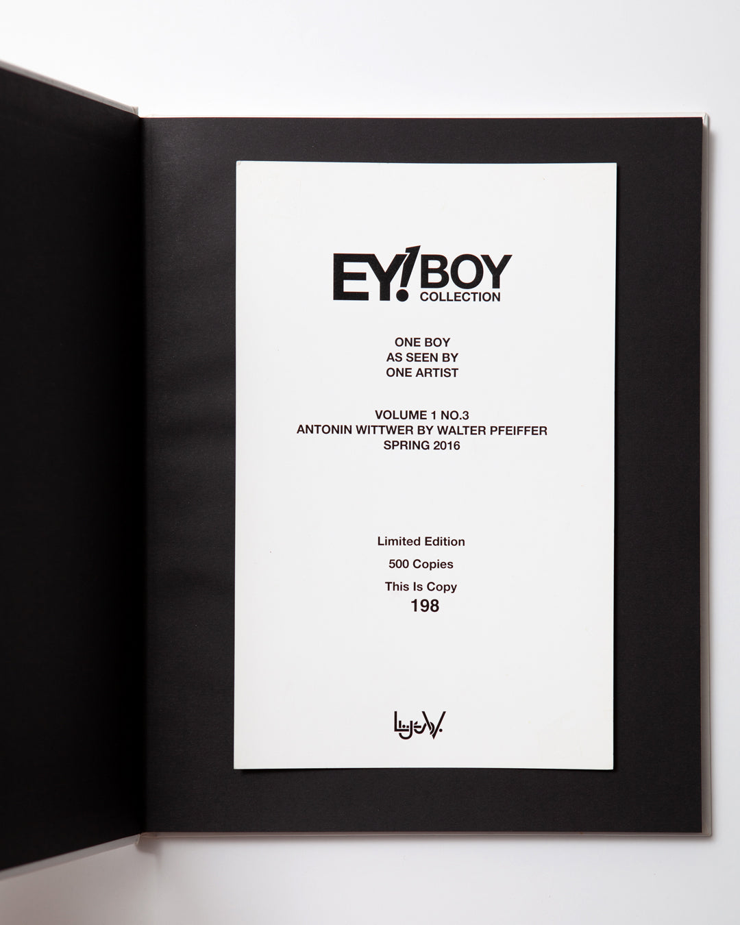 Walter Pfeiffer - Antonin Wittwer / EY! Boy Collection Vol.1 No.3